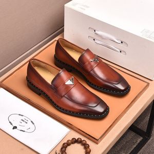 Summer Mens Designer Dress Shoe Wedding Fashion Black Brown äkta läder klassisk mild man lyxig manlig formell skor Serie storlek 38-45