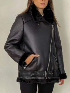 Nya vinterrockar Kvinnor Tjock Faux Leather Fur Sheepskin Coat Kvinnlig jacka Aviator Jacket Casaco Feminino