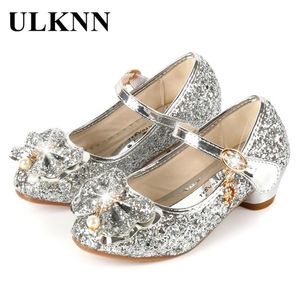 ULKNN Princess Kids Leather Shoes For Girls Flower Casual Glitter Children High Heel Girls Shoes Butterfly Knot Blue Pink Silver 220711