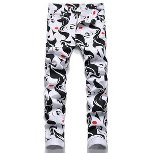 Slim Fit Stretch Digital Print Мужские джинсы скинни летние хип -хоп точные джинсовые брюки модные брюки Vaqueros hombre