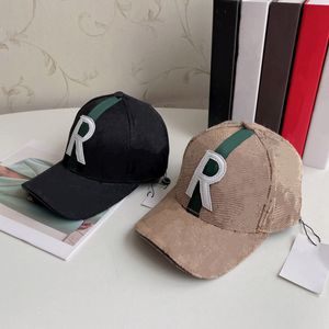 Brand Ball Cap Designer Baseball Caps Spring Collections Hüte Zwei identische Buchstaben Grid Design für Mann Frau 2 Farben Top Qualität