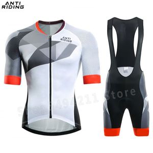 Cycling Clothing Short Sleeve Jersey Set pro Road Bike Clothes Summer Bicycle Triathlon Skinsuit Cycle Shirt 220725