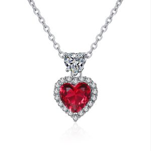 Love Heart of the Sea Red Zircon Diamond Pendant Sweet Necklace Women European and American Style Wedding Fashion Jewelry Girlfriend's Birthday Present Choker Chain