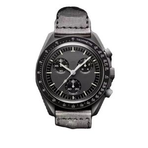 Plastmåne Mens Watches Full Function Quarz Chronograph Watch Mission to Mercury 42mm nylon Luxury Watch Limited Edition Master Wristwatches inkluderar låda