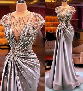 Plus Size Arabisch ASO EBI Silver Mermaid Luxurious Prom Dresses Sheer Neck Beaded Crystals Avond Formele Party Second Reception Jurken Jurk