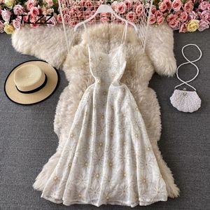 French Summer Beach Dres V Neck A Line Floral Chiffon Dresses Vestidos Woman Boho White Long Robe 220516