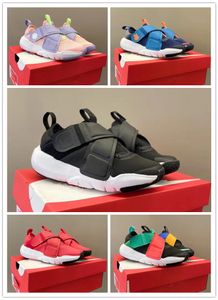 أطفال المرن تقدم PS SE الاحذية Hookloop BT Prewalker Fitness Shoe الفتيان الفتيات ملابس الشباب عارضة الأحذية الوردي الأحمر أسود أزرق الرياضة