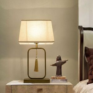 Table Lamps Simple Modern Fabric Chinese Desk Lamp Bedroom Bedside Lighting Fixture Wedding Study El Decorative Light