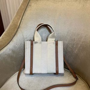 Üst Kadın çanta WOODY Tote alışveriş çantası çanta yüksek kaliteli tuval moda keten Büyük Plaj çantaları lüks tasarımcı seyahat Crossbody Omuz Cüzdan Çantalar