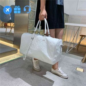 In Stock Designer Luggage Travel Bag One Shoulder Fitness Messenger Outdoor Activity Weekend Travelbag 220709