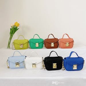 ragazze fiore principessa borse borsa 2022 avanzata floreale in rilievo mini piccola borsa quadrata bambina bambina catena borsa a tracolla portafogli moda F1279