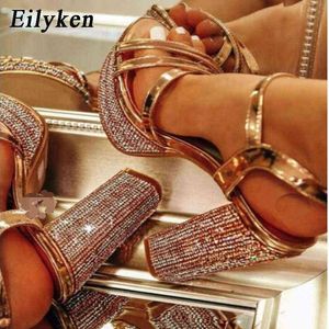 Sandali Eilyken Piattaforma donna Tacchi alti Moda cristallo Sandali con fibbia alla caviglia Lady Sexy Slides Peep Toe Golden Nightclub Shoes 220318