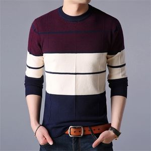 Fashion Brand Sweater Men Pullover O-Neck Slim Fit Jumpers Knitwear Woolen Striped Winter Korean Style Casual Men Clothes 201224