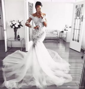 Wspaniałe koronkowe sukienki ślubne syreny iluzja długie rękawy Seksowne suknie ślubne.