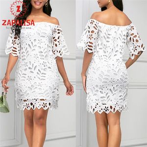 Elegant Women Summer Solid Color Pencil Dress Hollow Out Design Lace Decor See Through Slash Neck Half Sleeve Slim Mini 220521