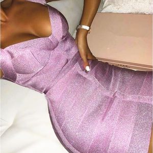 レディースセクシーVネックバックレス紫色の輝く女性包帯ドレスデザイナーファッションキラキラしたパーティードレスVestido 210303