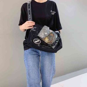 2021 Ny koreansk version Foreign Style Sequin Fashion Leisure Bag Women's Chain Single Shoulder Bag Messenger Tote 220526