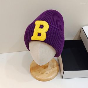 Beanie/Kafatası Kapakları Kintted Hats Kadınlar Mektup Katı Yeşil Turuncu Beyaz Mor Günlük Yumuşak Katlanabilir Sıcak rüzgar geçirmez erkekler Gorras Hombre Pros2