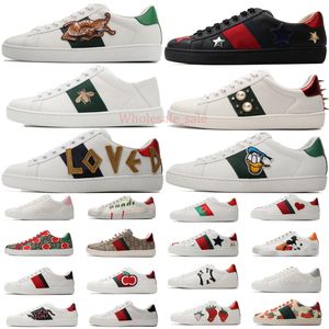 Pair Luxury Designers Shoes ACE Sneakers Casual Dress Tennis Screener Men Women Lace Up Classic White Leather Pattern Bottom Cat Tiger Print Sports Lover Trainers