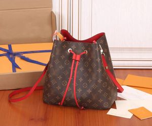 Cafés Célèbres achat en gros de Sacs à bandouliers de créateurs avec sac de seau en cuir Femmes Sac à main de concepteur célèbre Bag du sac de luxe