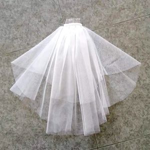 Brudslöjor Två lager Tulle armbågslängd Bridal Veil Blusher Kort bröllop Enkelt slätt