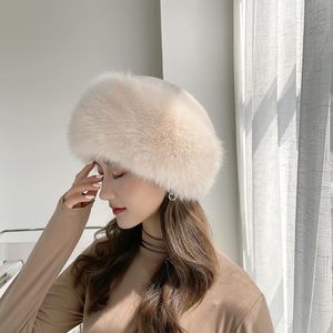 Berety Wysokiej jakości imitacja futra futra wiatrowa kapelusz śniegu jesienne zima faux ciepła dziewczyna czapki Kobiety czapki na zewnątrz chronić nauszniki berety