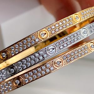 Love series braccialetto sottile diamante Au 750 mai sbiadito 16 17 18 19 taglia con cacciavite replica ufficiale marchio di lusso di alta qualità regali premium Coppia stile ADITA bangl