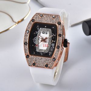 22 women's Best Edition Silver Lip Diamond Dial Wearable Watch Bone Calendar Quartz Watch Casual rubber strap