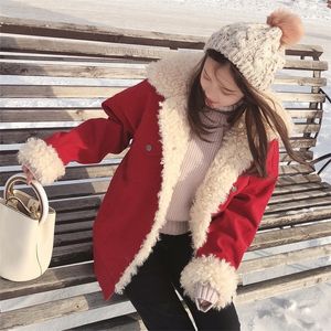 mishow female Parkas Winter hoofed jackets Korean style Warm coat MX17D6504 201210