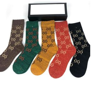 Meias masculinas femininas de designer de marca de luxo cinco pares de meias esportivas estampadas com letras de malha algodão bordado masculino e feminino 10 cores