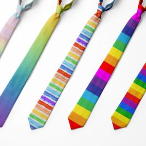 Erkek moda renkli kravat gökkuşağı stripesr tatil festivali 3d baskılı cravate erkek partisi gündelik düğün gömlek kravatları