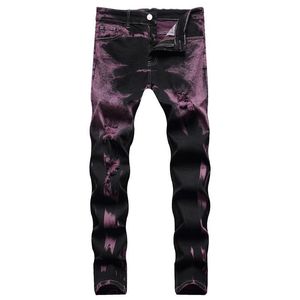 Мужские джинсы Light Luxury Slim Fit Tie Dye Dye Джинсовые брюки Высококачественные дыры разорванные декорирование фиолетовая уличная мода Сексуальная повседневная