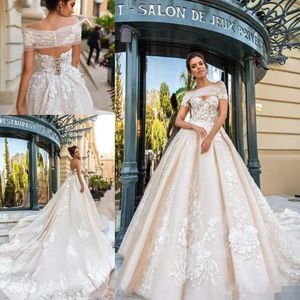 New Design Off Shoulder Wedding Dresses Lace Appliqués Bridal Gowns Sweetheart Vintage Back Lace Up Robe de mariée Custom Made