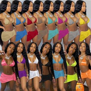 15 Kişilik Elbiseler toptan satış-2022 Yaz Kadın Moda Seksi Düz Renkli Bikini V Boyun Mayo Sling Kısa Etek Renk Üç Parçalı Setler Halter Mayo Elbise Takım