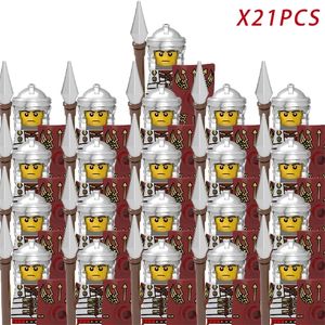 Figuras medievais Idade Média Idade Roma Guerreiro Golden Knight Hawk Castle King Knights Building Block Dragon Knight Toys for Children 220715