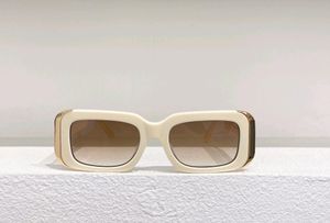 Sommer rechteckige Sonnenbrille Beige braun schattiert Frauen Brille Sonnenbrille Urlaub Shades Urlaub Sonnenbrille mit Box