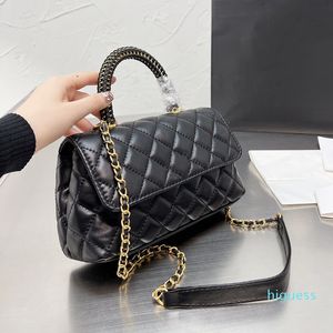 2022SS Designer Classic Flap Quilted Top Co -handtag Totes väskor Kvinnor stor kapacitet kalvskinn handväska utomhus sacoche multi pochette crossb