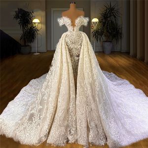 Luxury Arabiska Dubai Bröllopsklänningar 2022 Spets Blommor Off Shoulder Princess Mermaid Bridal Gown med avtagbar tåg Abito da Sposa