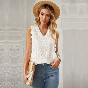 Verão oco out lace tanque tops mulheres flor v-decote camisas sem mangas doce sexy tees 220318