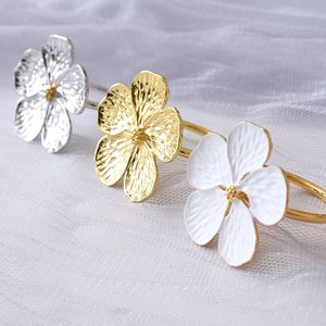 Flower Napkin Rings Serviette Buckle Gold Silver Round Holder White Wedding Hotel Table Dinner D13945