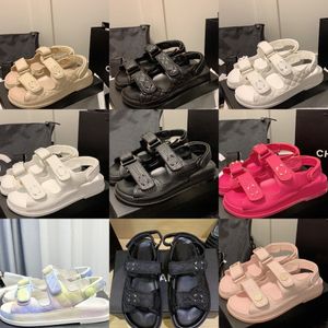 35-40 US4-9 Kvinnliga damer kalvskinn pappa sandaler quiltade sommarskor plattform lägenheter låg kil kil diamant spänne sandal slip på ankel rem strand skos flip flop22