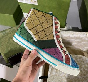 Tenis 1977 Sneakers High Top Sneaker Tasarımcı Ayakkabı Eğlence Retro Bowling Ayakkabısı Nakış Bej Düz Kapatma Nefes Alabilir Kumaş Rahat Ayakkabı boyutu 35-46