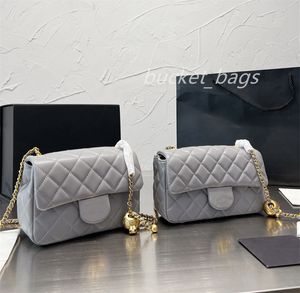 سلسلة الكتف حقيبة محفظة كروس بوكس ​​المحافظ المصممة الفاخرة الرباطية أزياء الكرة المعدنية خمر كروسودي أعلى جودة ليدي حقائب اليد محافظ النساء أكياس اليد