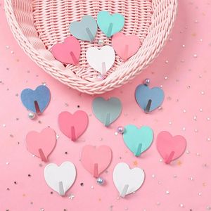 1 Pc Creative Metal Heart-shaped Cute Hook Strong Adhesive Girl Heart Hook No Trace After Paste Door Hook Home Organizer B0614G11