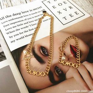 Luxury Classic Designer Jewelry 18K Gold Letter Diamond Letter Necklace Bracelet Set High Quality Pure Copper Material Couple Wedding Birthday Gift