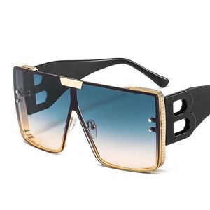 نظارات شمسية عصرية بإطار كبير B Letters 2022 ريترو مربعة معدنية نظارات شمسية للرجال ظلال متدرجة LadySunglasses