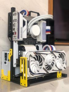 Kable komputerowe Złącza Eatx PC Test Bench Uchwyt przewożący wodę chłodzenie Otwarta Rama Otwarcie Overclock Air Case HTPC Wsparcie grafiki CardComput