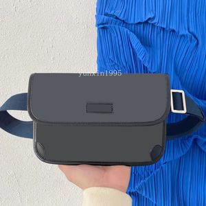 Luxurys Fanny Pack Tasarımcılar Çanta Bumbag Erkekler Klasik Bel Çanta Crossbody Omuz Çantası Bumbagss Kemer Cüzdan Deri Mektup Baskı Çok Çok İyi