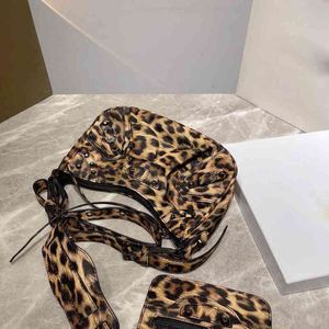 Väskor Cross Body Handbags Women's Clutch Luxury Brand Messenger Wallet Collection Crossbody Female Purse Classic Leopard Print 1111