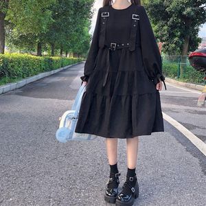 カジュアルドレス日本のハラジュク女性ブラックミディドレスゴシックパンクスタイルサスペンダー包帯ビンテージフリル長いバギーコスプレコスチューム